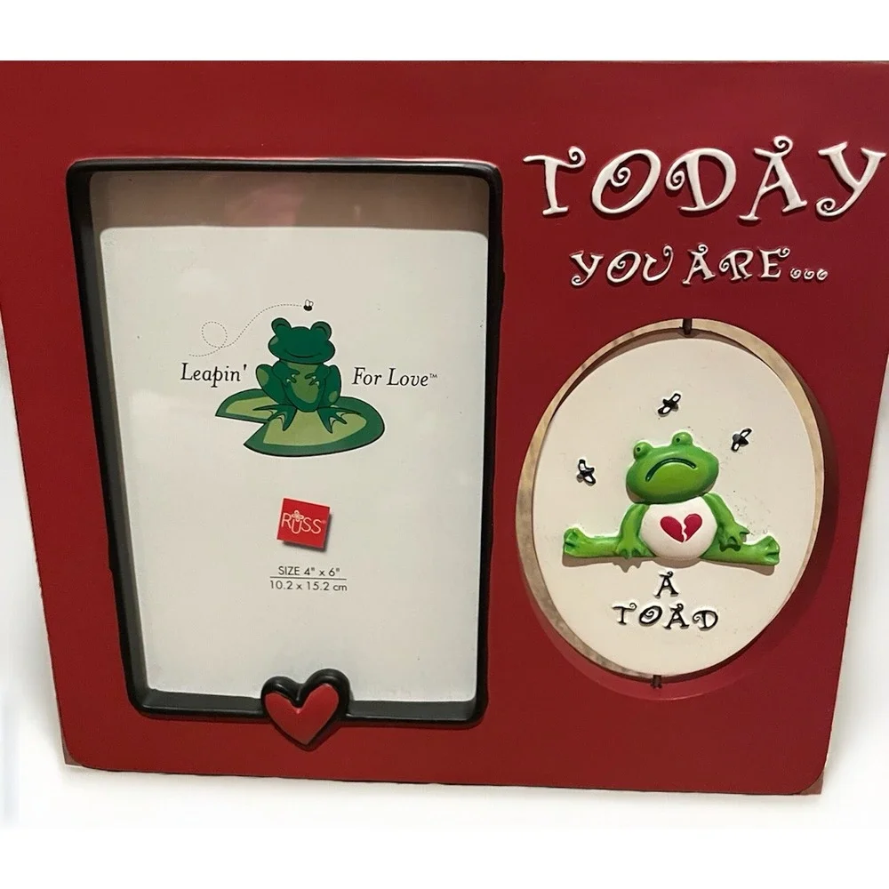 Russ‎ Berrie Leaping For Love Prince Or Toad Picture #29413 Size 4